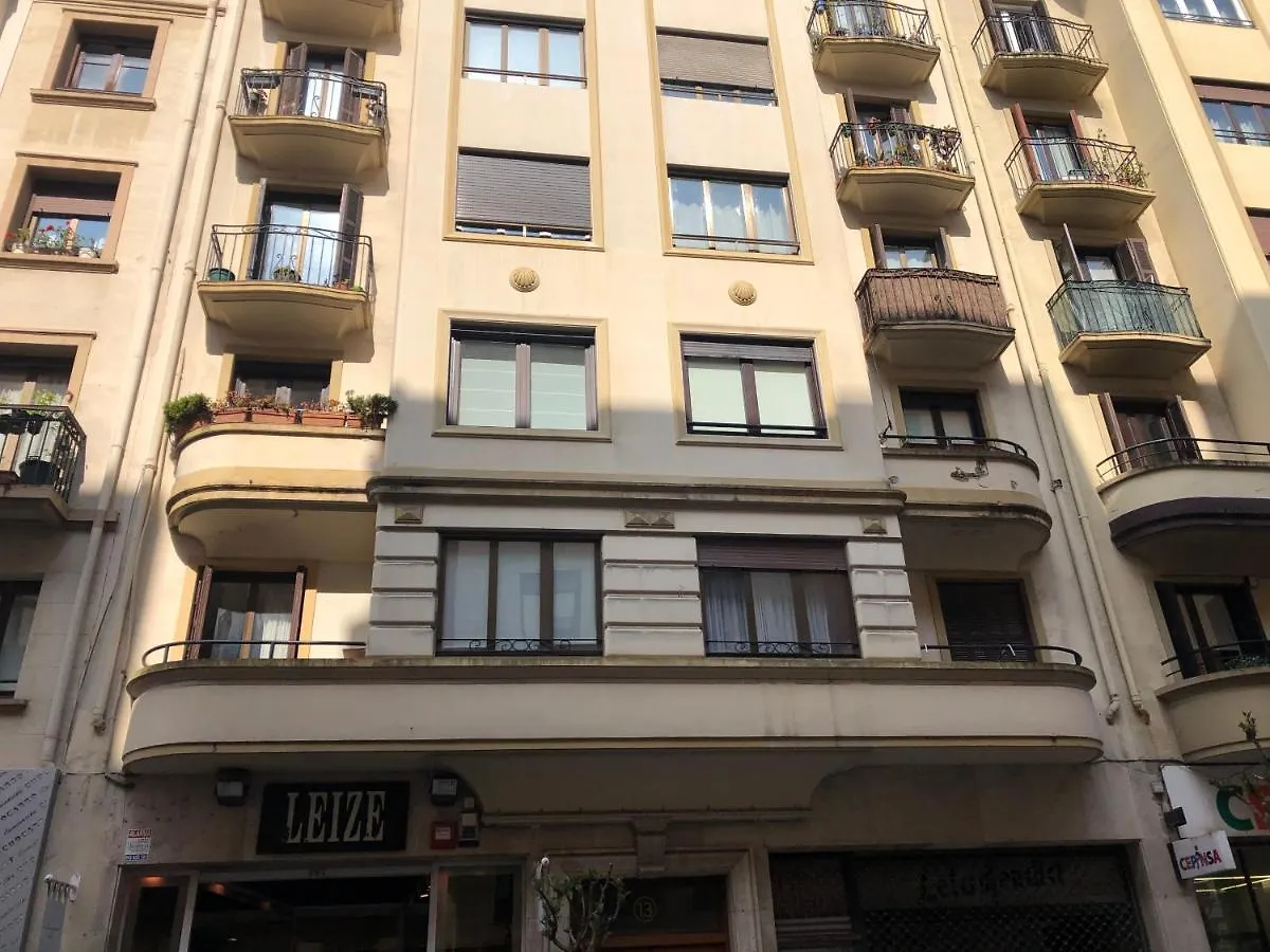 Cabernet Sauvignon Apartment. Surf Beach San Sebastián