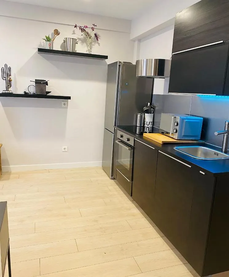 סן סבסטיאן Cabernet Sauvignon Apartment. Surf Beach 0*, סן סבסטיאן ספרד